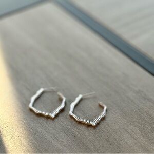 Kendra Scott MIKU Hoop Earrings | Silver Tone | Textured Lightweight Hoops